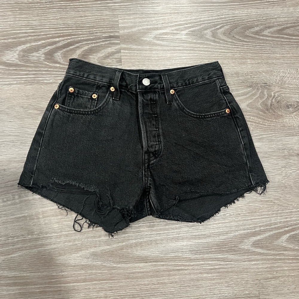 501 Levi’s Short🖤